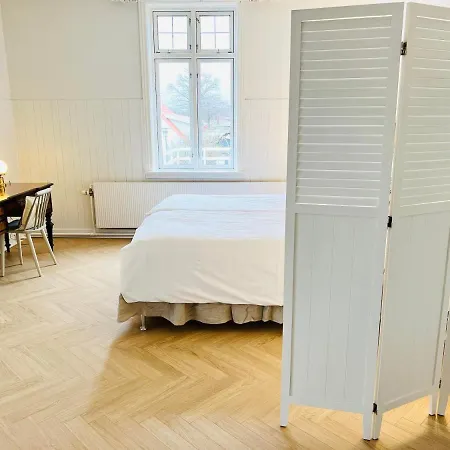 Hotel Sandkaas 3*