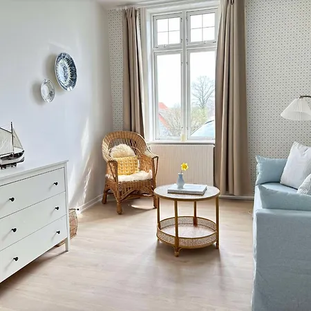 Hotel Sandkaas 3*