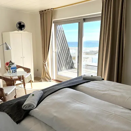 Hotel Sandkaas 3*