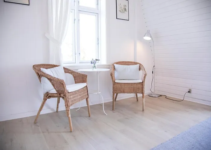 Hotel Sandkaas 3*