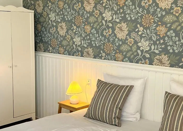 Hotel Sandkaas 3*