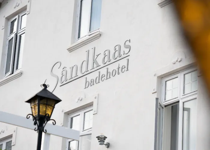 Sandkaas 3*